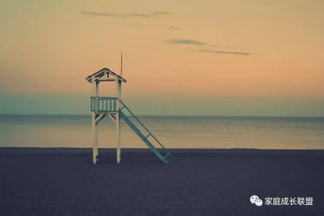怡康心理 | 见不得你过得好的人，往往是你身边人